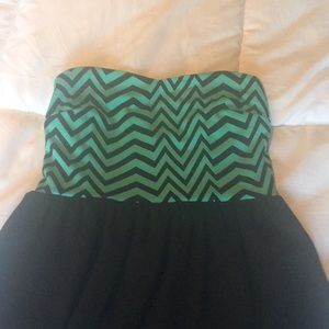 Strapless flowy maxi dress